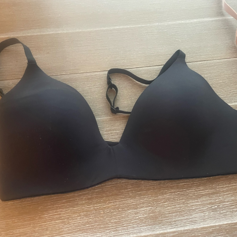 SKIMS Black Bra